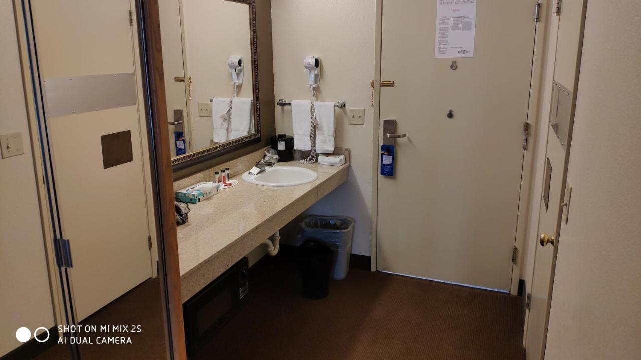 Baymont By Wyndham Yakima Riverfront מראה חיצוני תמונה